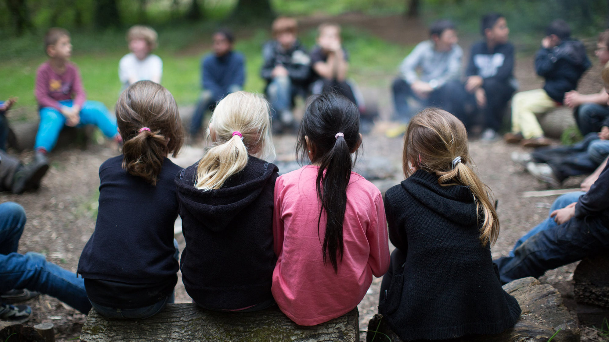 Enfants au camp trappeur à Saint-Niau, Lanester