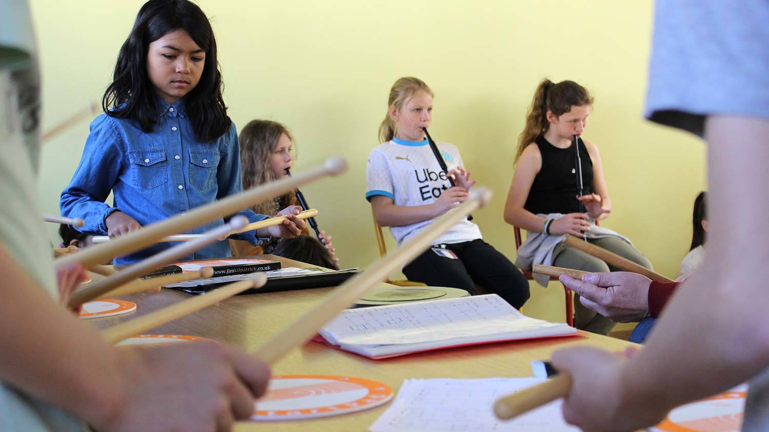 Classe "bagad" à l'école Romain Rolland de Lanester, 2022