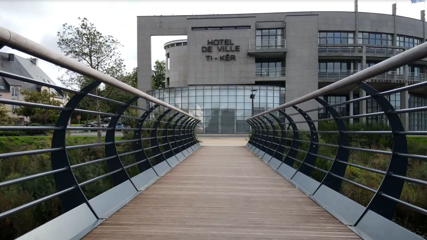 vue passerelle mairie Lanester