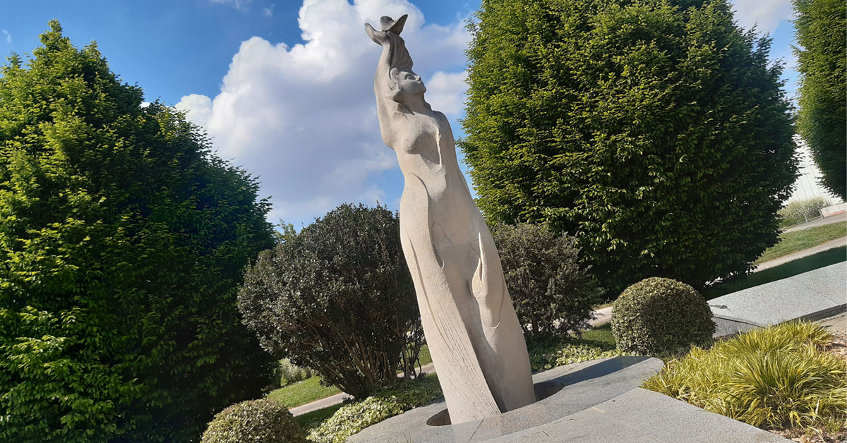 Monument aux morts Lanester